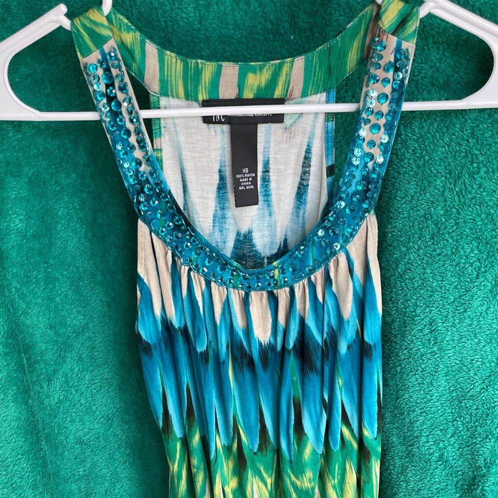 Dress tank tunic feather look